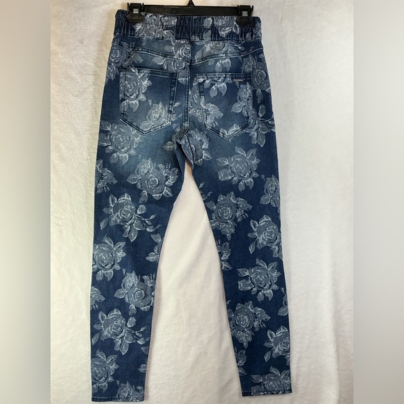 Juicy Couture Blue Floral Skinny Jeans - Picture 5 of 8